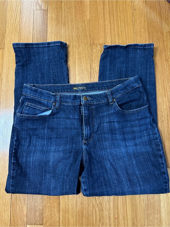 Lee Denim - Lee Women's Straight Leg size 16 Short.